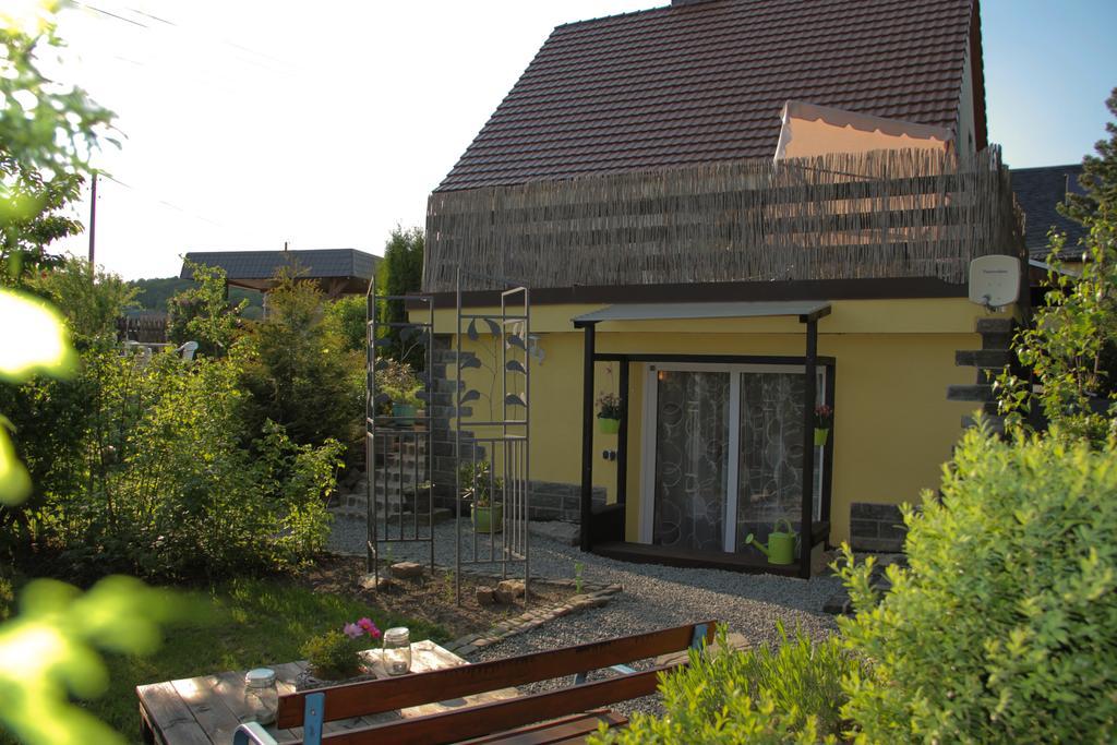 Apartment Am Bieleboh Beiersdorf Exteriör bild